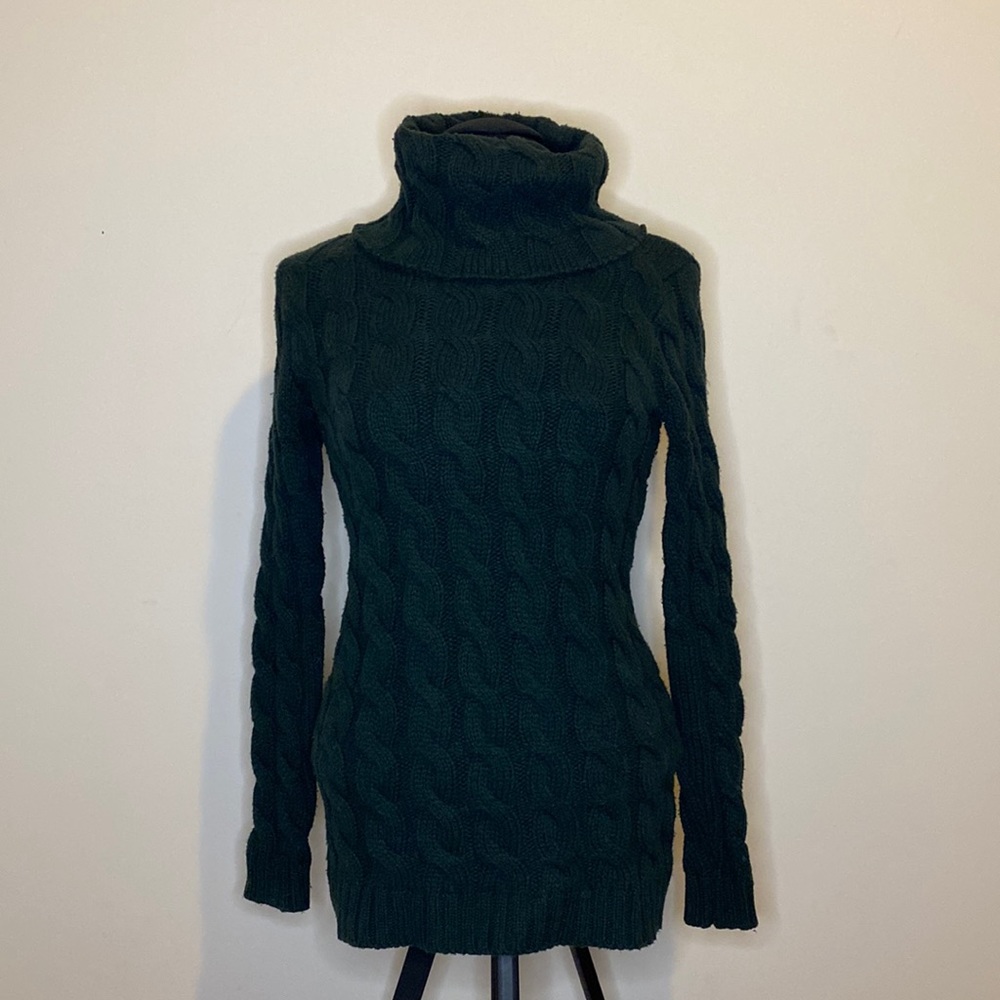 H&M Cable Knit Turtleneck Sweater
